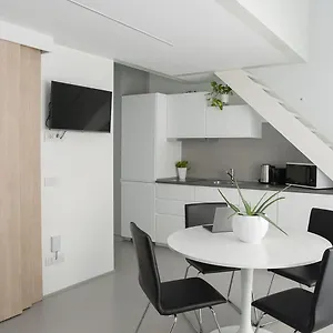 Brand New Ortiquattro شقة