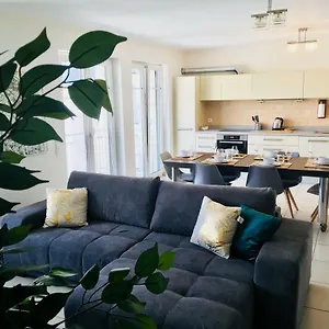 Art Deco 100m2 Flat 2 Min Walking From Train Station In Center, Free Parking And Terrace - 2b Appartement Luxemburg