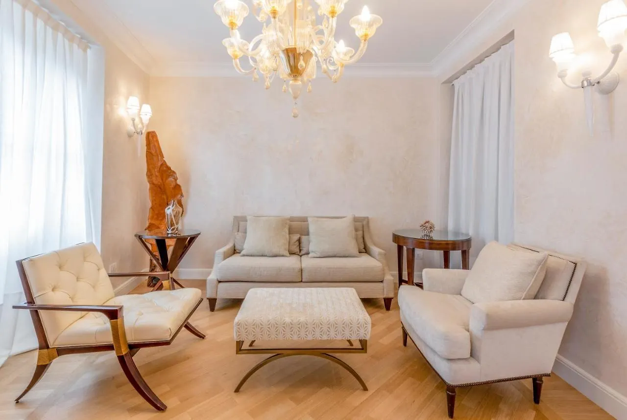 Milan Royal Suites - Centro Brera 0*,  Italy