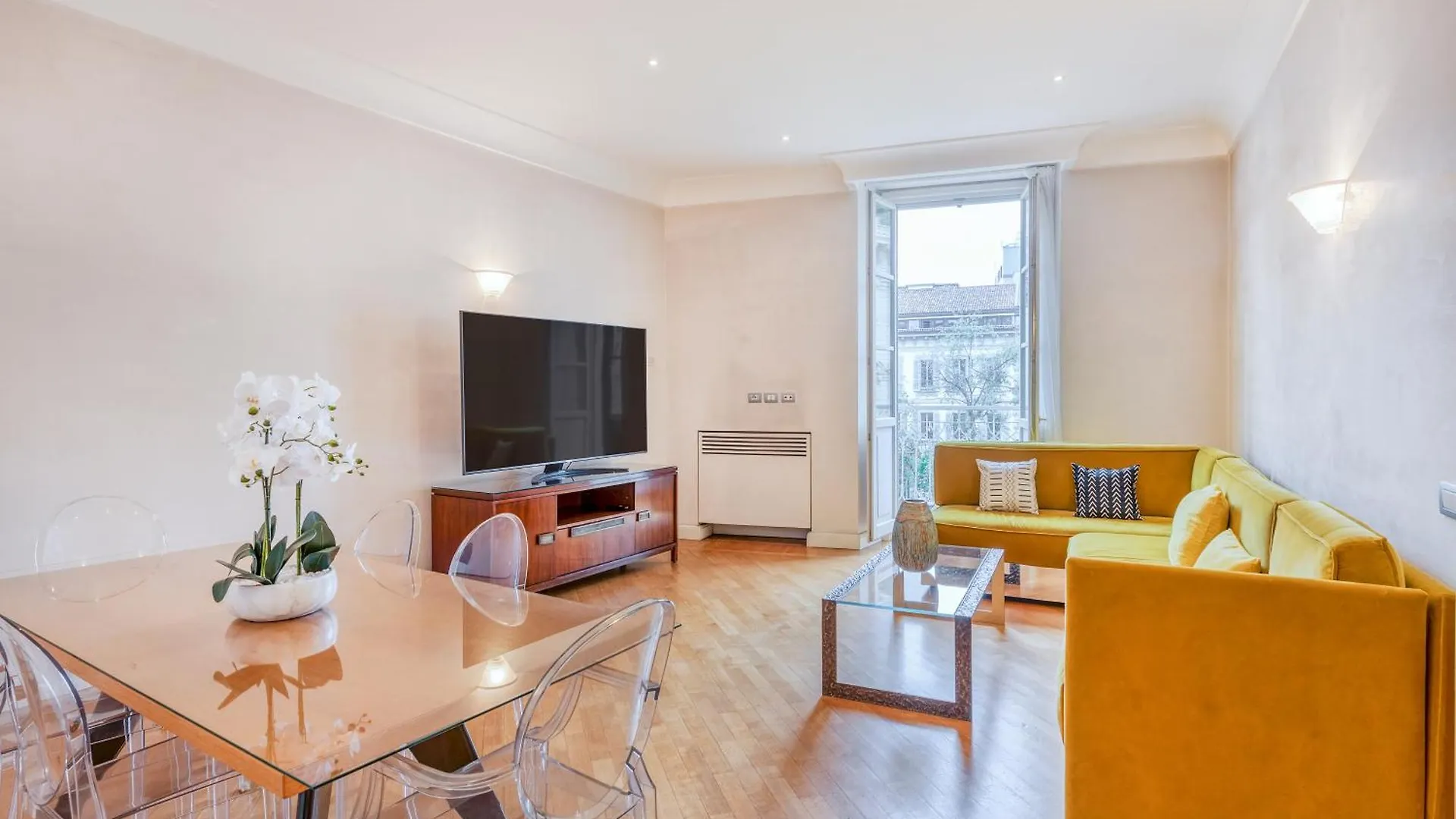 Apartment Milan Royal Suites - Centro Brera Italy