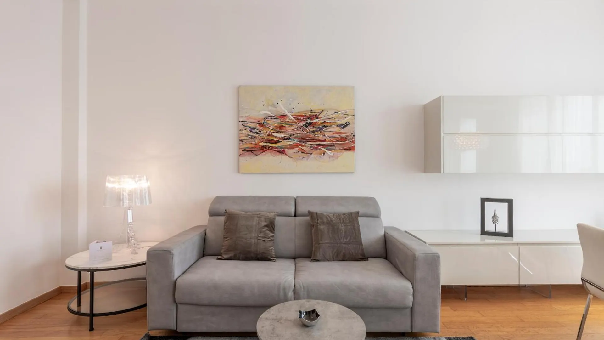 Milan Royal Suites - Centro Brera Apartament